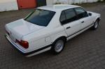 BMW 740i 1992 года (UK)